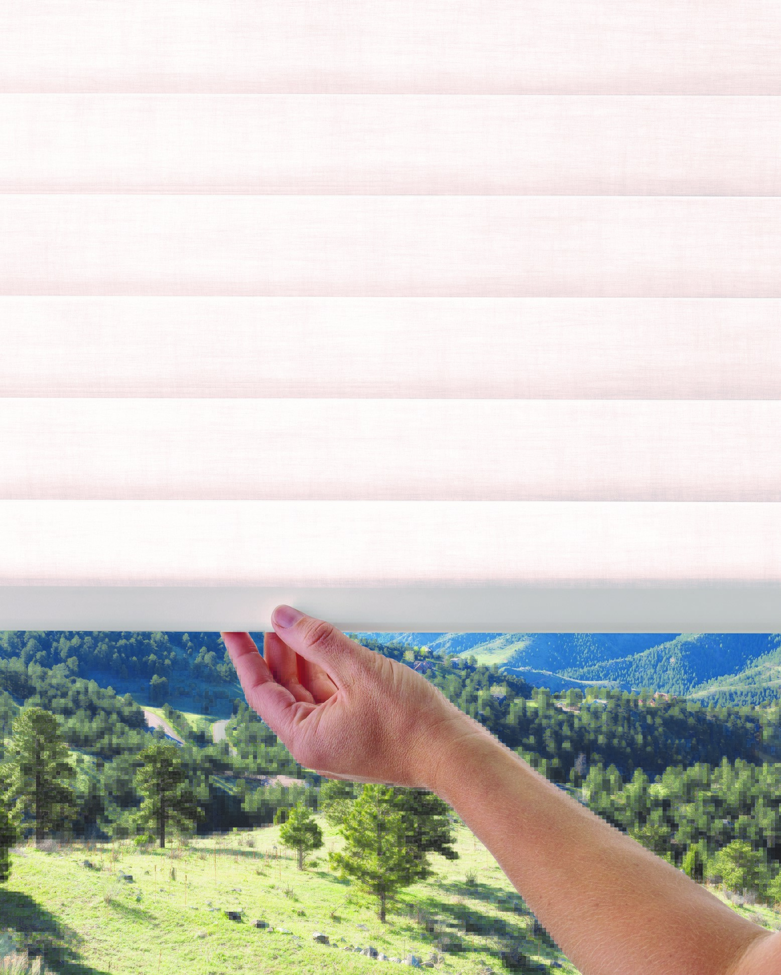 Window Treatments from Hunter Douglas, Custom Window Coverings at